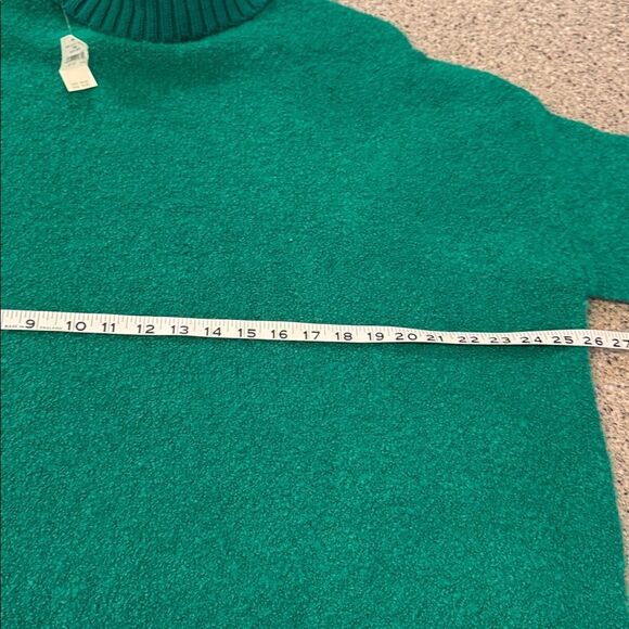 AERIE OFFLINE Green Alpine Chillside Turtleneck Sweater *NEW* - Picture 7 of 10